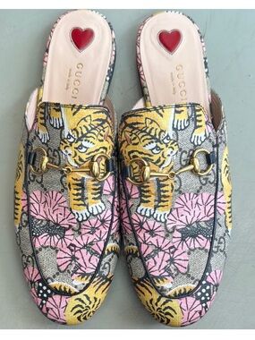 Gucci Tiger Print Horsebit Mules